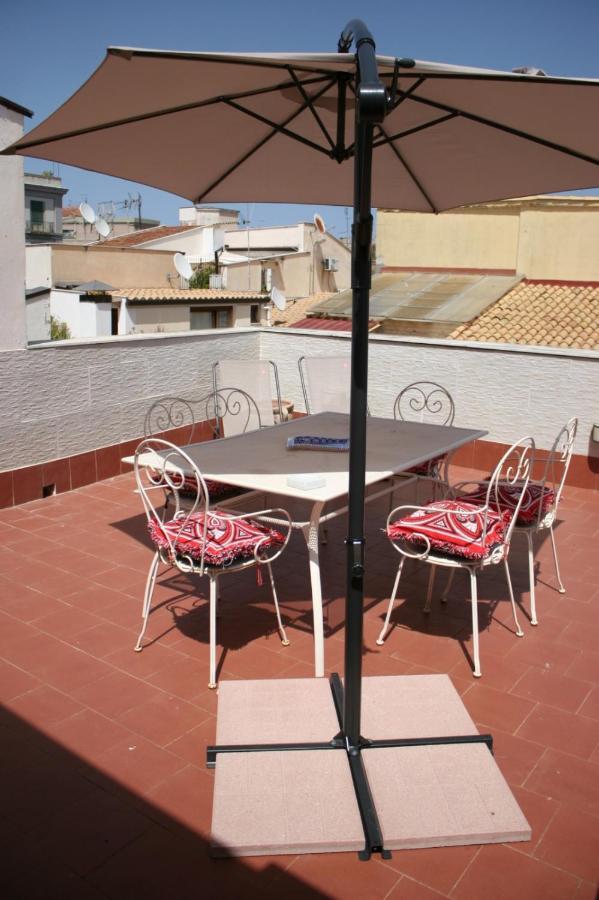 דירות פלרמו Casa Bellini מראה חיצוני תמונה